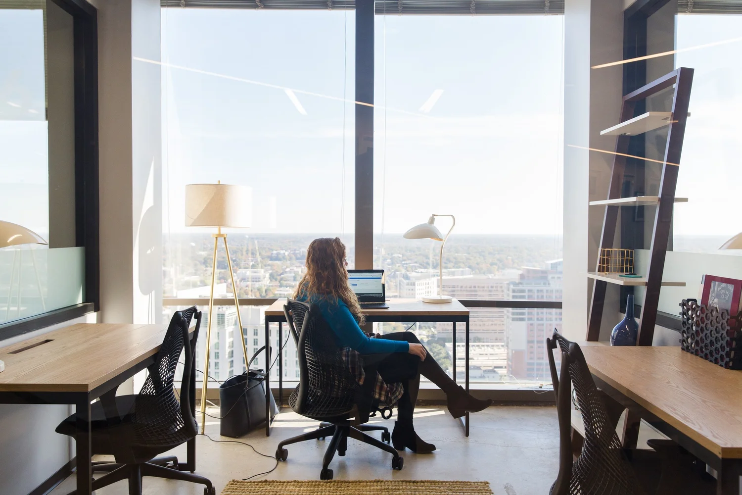 Team agreeing on rules for AI use at work